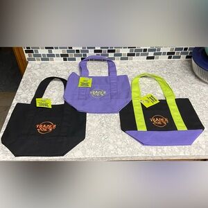 Trader Joe's Halloween Mini Canvas Tote Bag Set Of 3